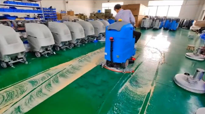 萍乡2023年还在用人工的物业保洁不妨试试洗地机吧